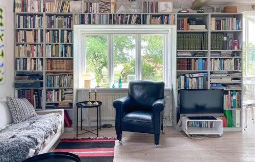 Listarum Casa | 4 Bedroom Cozy Home In Gärsnäs