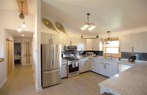 Carbondale Casa | 4-bedroom get away with large kitchen, patio and backyard