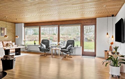 Holstebro Casa | 4 Bedroom Gorgeous Home In Holstebro