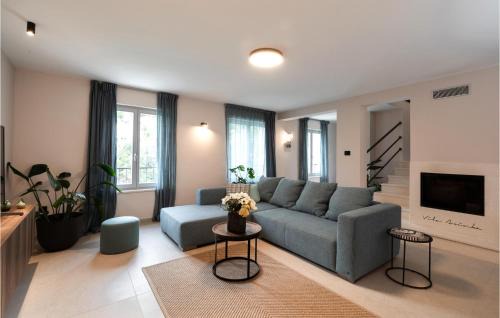 Blato Casa | 4 Bedroom Gorgeous Home In Korcula