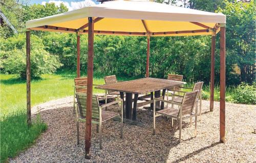 Lindesberg Casa | 4 Bedroom Gorgeous Home In Lindesberg