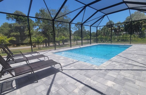 North Port Casa | 4 Bedroom Heated Pool Home Oasis !