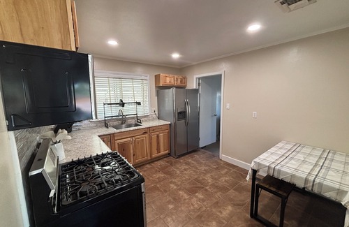 Pueblo Casa | 4-bedroom home in central Colorado