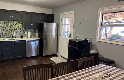 Cheyenne Casa | 4 Bedroom, Hot Tub, Relaxing, No Cleaning Fee