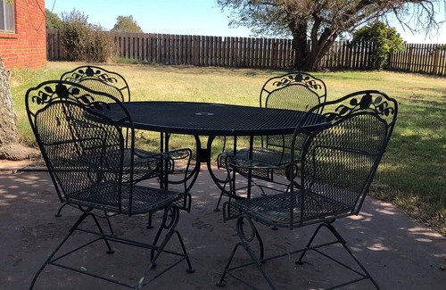 Grady County Casa | 4-bedroom house close to Chickasha.