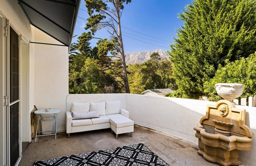 Toro Canyon Casa | 4-bedroom house in Montecito with Ocean and Mountain View