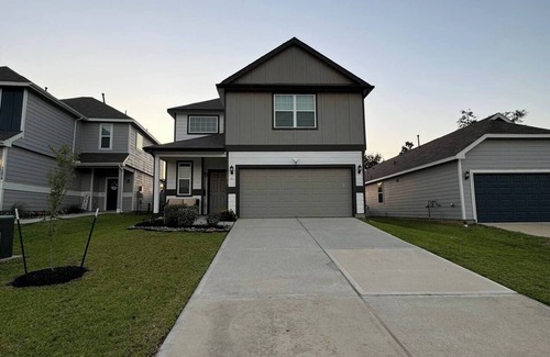 Conroe Casa | 4-bedroom house in fantastic Shenandoah with Wi-Fi, AC