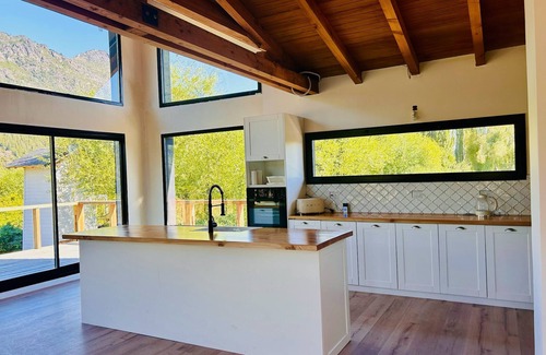 Lago Puelo Casa | 4-bedroom house in Lago Puelo, walking distance 600mt to National Park