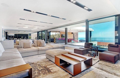 Camps Bay Casa | 4-bedroom house in lovely Cape Town with WiFi, AC