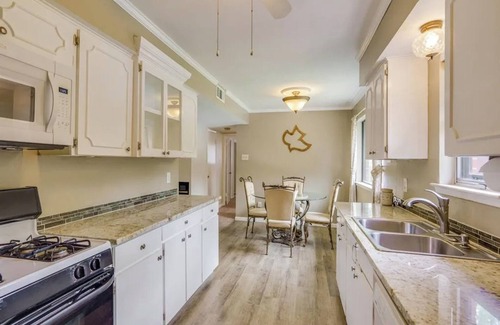 Richardson Casa | 4-bedroom house in marvelous Richardson with AC