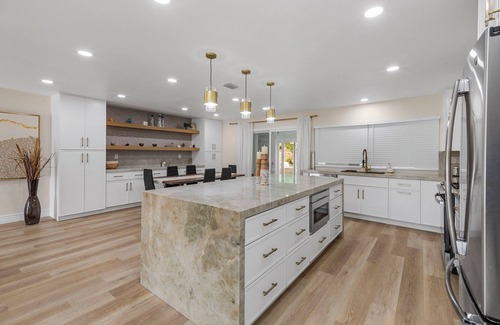 University City Casa | 4-bedroom house in marvelous San Diego with AC, WiFi. Enjoy your stay
