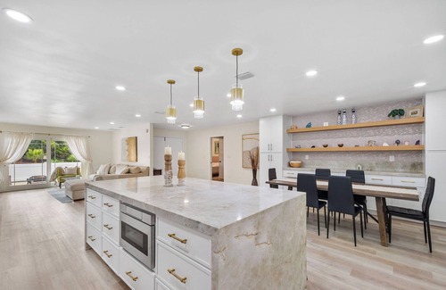 University City Casa | 4-bedroom house in marvelous San Diego with AC, WiFi. Enjoy your stay