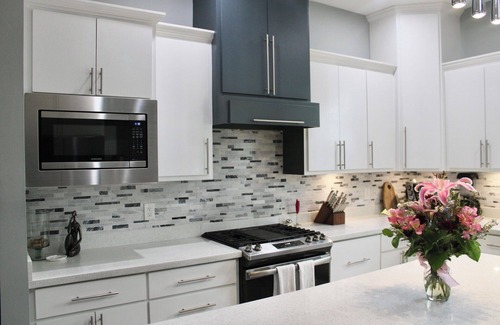 Mission Casa | 4-bedroom house in peaceful Mission. Enjoy your stay!