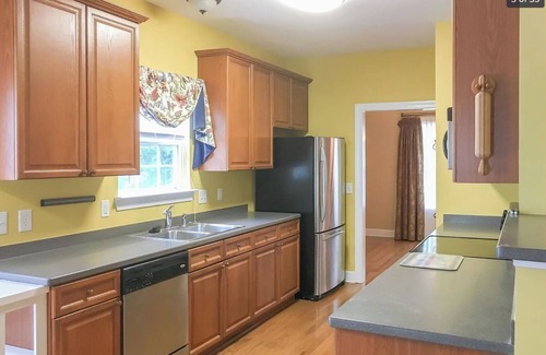 Nashville Casa | 4-bedroom house in Pleasant Nashville with AC, WiFi. Enjoy your stay