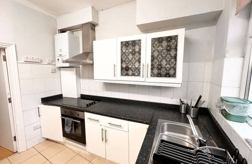 Ladywell Casa | 4 Bedroom house in SE4