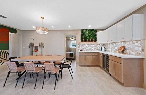 Largo Casa | 4-bedroom house in tranquil Largo with AC