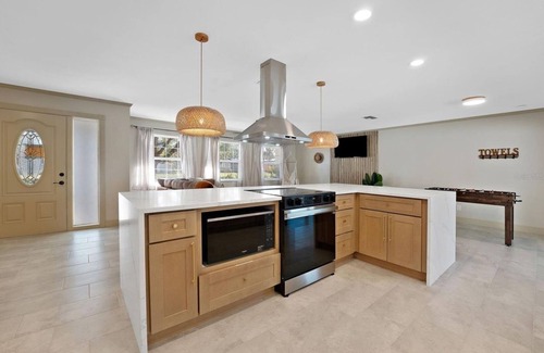 Largo Casa | 4-bedroom house in tranquil Largo with AC