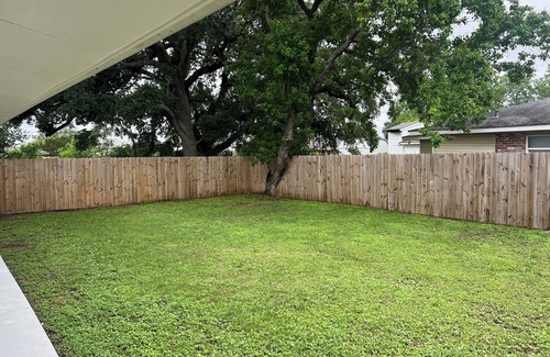 Pontchartrain Park Casa | 4-bedroom house in fabulous New Orleans with AC, Wi-Fi