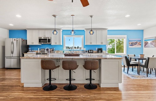 Smith River Casa | 4-bedroom house in Smith River near the beach, fishing, and Redwoods