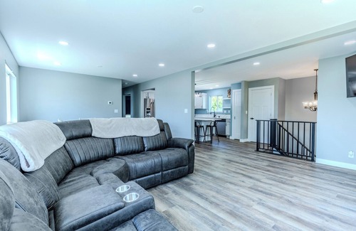 Spirit Lake Casa | 4-bedroom house in peaceful Spirit Lake with WiFi, AC, SPACIOUS