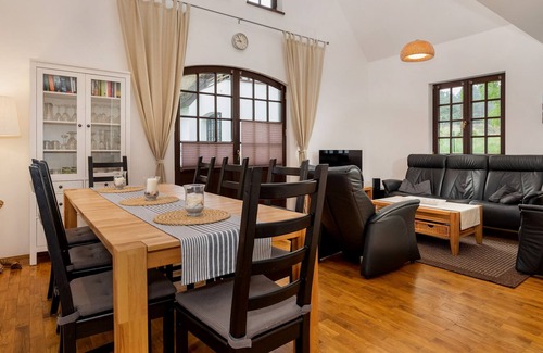 Wiselka Casa | Casa Łąkowa con 4 habitaciones y terraza.