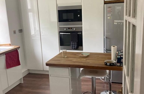 MacMerry Casa | 4 Bedroom House - Tranent