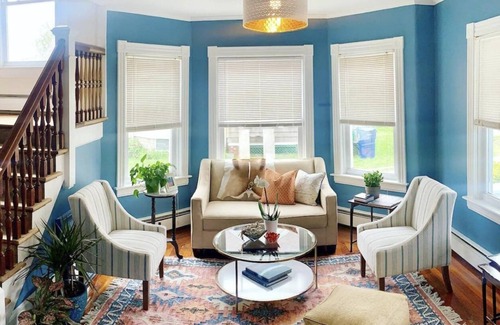 Wakefield-Peacedale Casa | 4-bedroom house in charming Wakefield. Walk to bars and restaurants