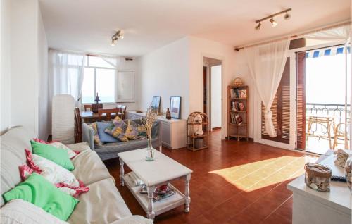 Cunit Apartamento | 4 Bedroom Lovely Apartment In Cunit