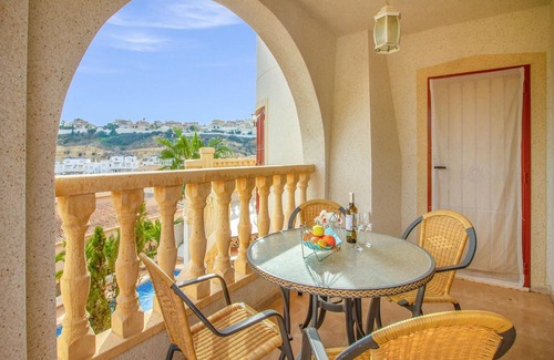 Rojales Casa | Hermosa casa de 4 dormitorios en Ciudad.