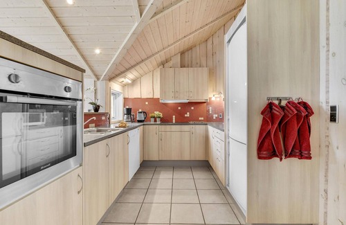 Pøt Strandby Casa | Preciosa casa en Juelsminde con cocina