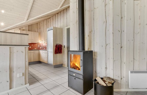 Pøt Strandby Casa | Preciosa casa en Juelsminde con cocina