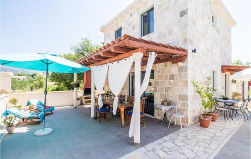 Mocici Casa | 4 Bedroom Lovely Home In Cilipi