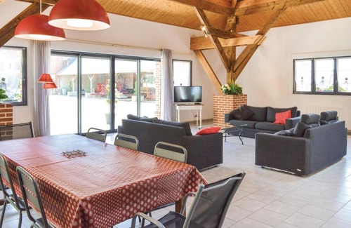 Roisel Casa | 4 Bedroom Lovely Home In Roisel