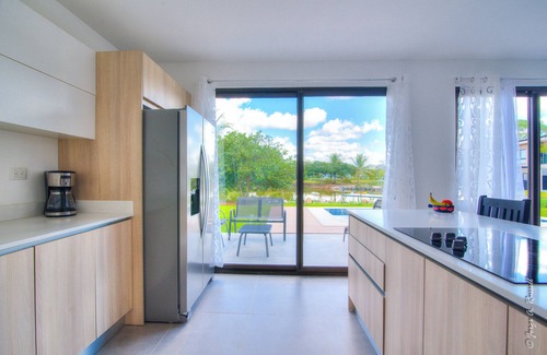 Jacó Casa | 4-bedroom luxury house in peaceful Mistico Quebrada Amarilla with WiFi, AC