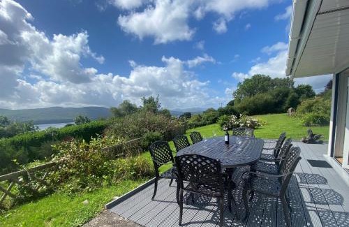 Templenoe Casa | 4 bedroom luxury home overlooking Kenmare Bay