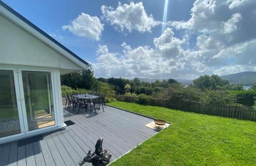 Templenoe Casa | 4 bedroom luxury home overlooking Kenmare Bay