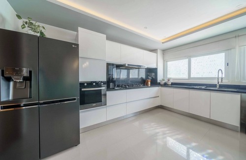 Centro de Cancún Condominio | 4-Bedroom Luxury Penthouse with Private Jacuzzi and office, next to Hotel Zone