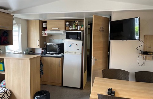 Parentis-en-Born Casa | 4-BEDROOM MOBILE HOME
