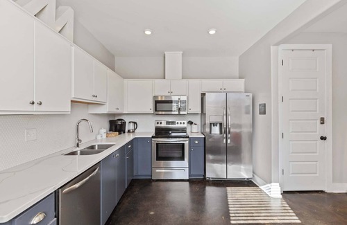 Cooper-Young Historic District Casa | ✨4 Bedroom New Home in ❤️ of CooperYoung ✨