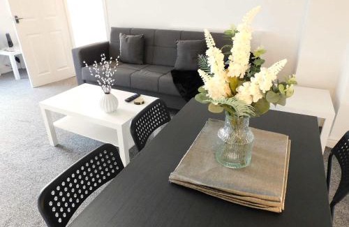 East Kilbride Casa | 4 Bedroom Newly Refurbished Home in East Kilbride