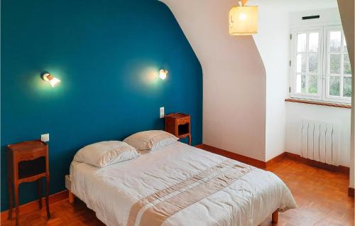 Plougasnou Casa | 4 Bedroom Nice Home In Plougasnou