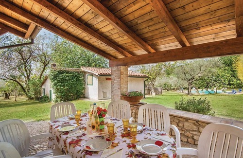 Terni Casa | Bonita casa de 4 dormitorios en Terni.