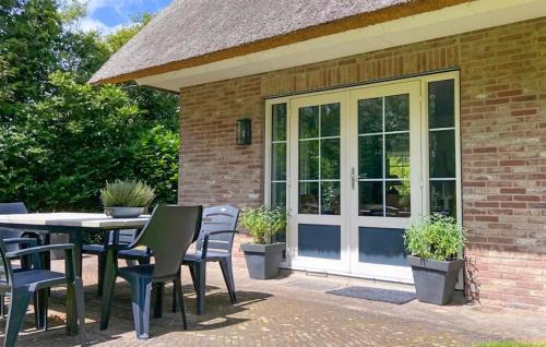 Paasloo Casa | 4 Bedroom Pet Friendly Home In Paasloo