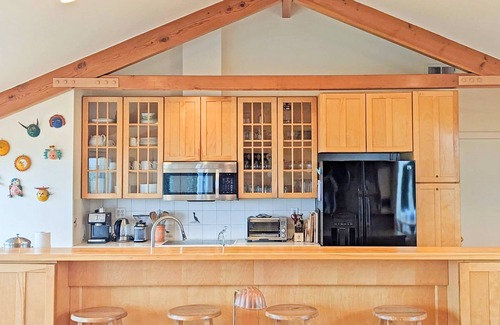 Stinson Beach Casa | 4 bedroom private vacation home in stinson beach