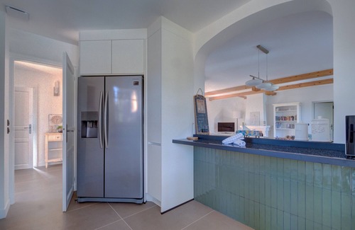 La Motte Villa | 4-BEDROOM PRIVATE VILLA WITH POOL AND GARDEN ( N°449)