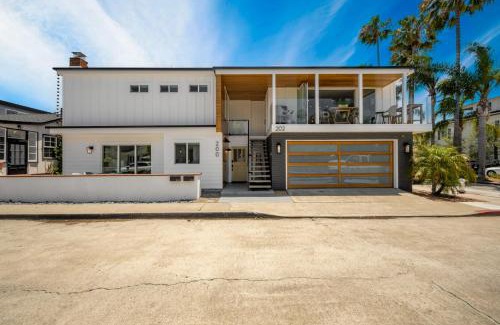 Balboa Island Casa | 4 bedroom Renovated Home on Balboa Island