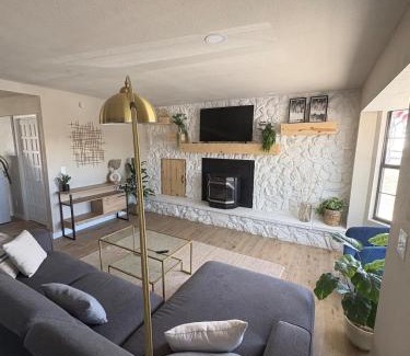 Farmington Casa | 4-Bedroom Retreat with Pool