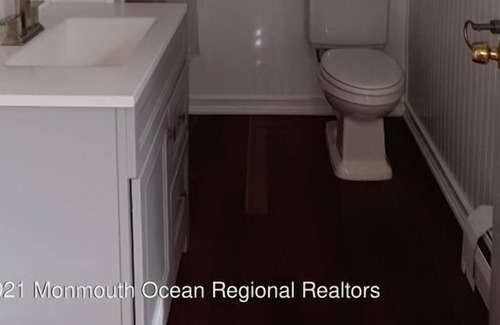 West Long Branch Apartamento | 4 Bedroom Single family 267771 by Houzlet