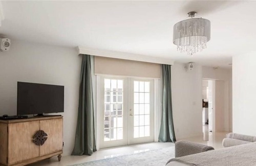 Harbor Beach Apartamento | 4 Bedroom Single family 233270 by Houzlet