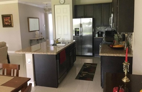 Jog Road Apartamento | 4 Bedroom Single family (436257) by Houzlet